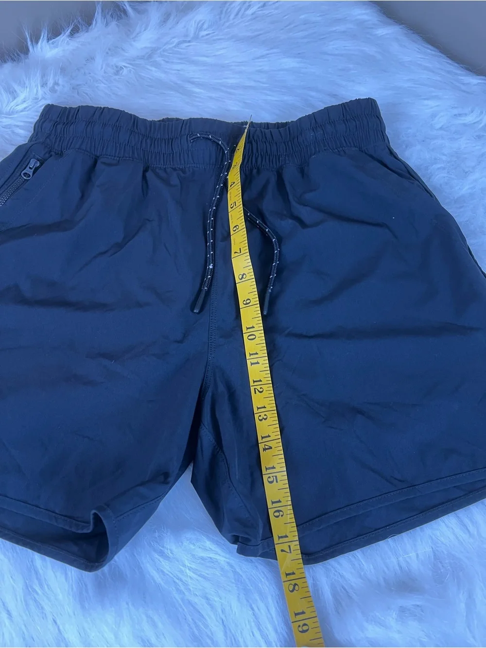Abercrombie and Fitch Men's Black Nylon Shorts Baggies medium - Picture 11 of 13